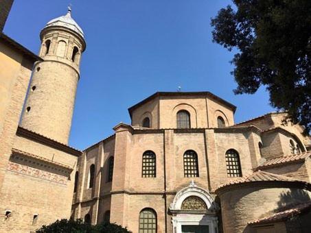 Al N.10 Bnb Ravenna Exterior foto